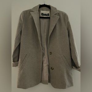 Gray boyfriend blazer